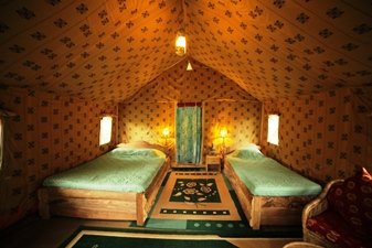 Tent Deluxe Double Bed